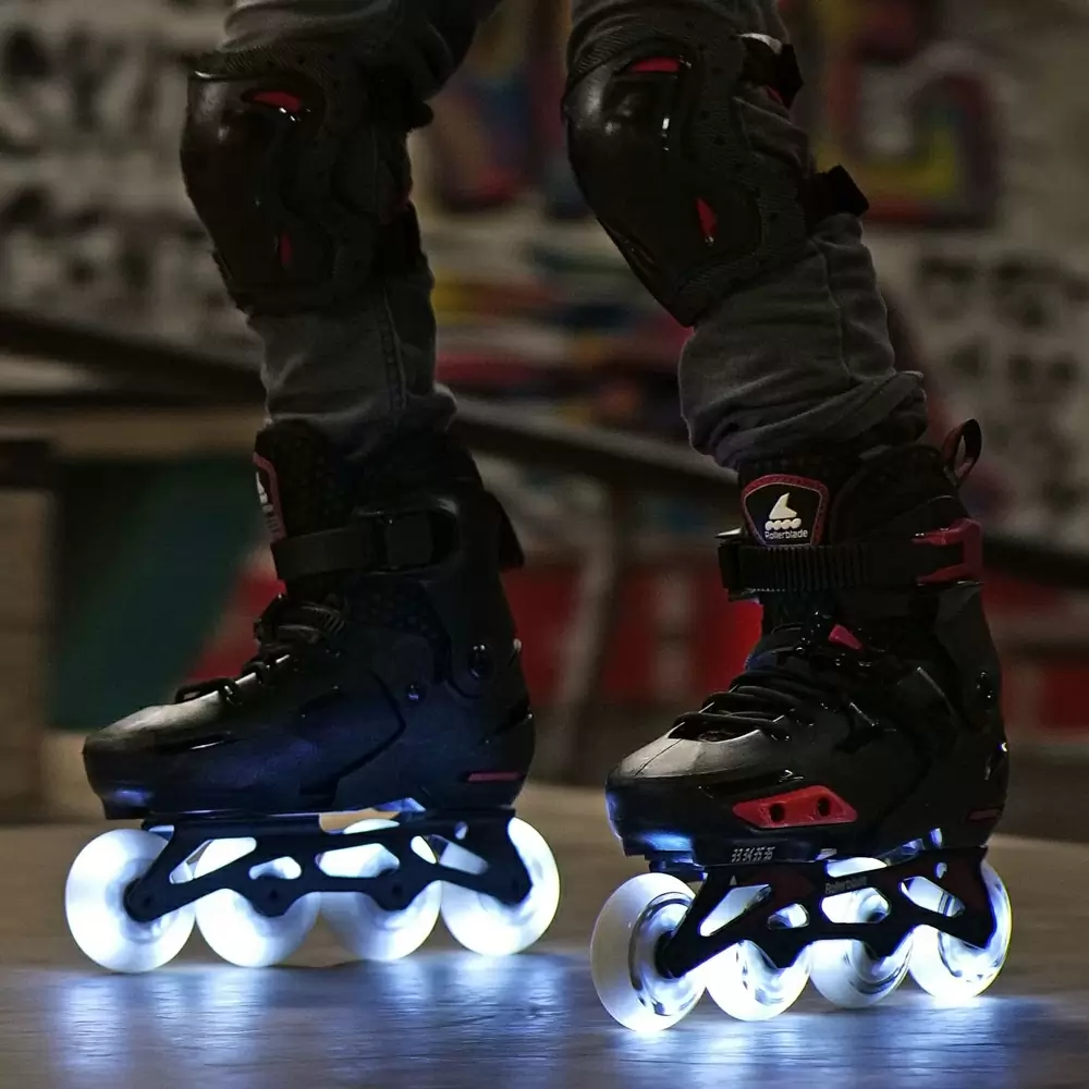 Колеса що світяться до роликів Rollerblade Moonbeam LED Wheels — <Фото №3>